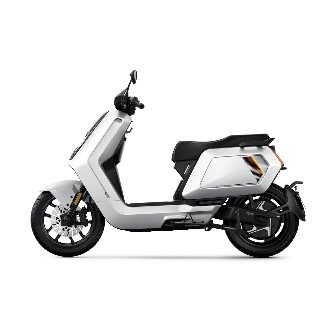 NIU NQiX 500